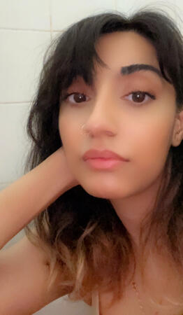 Bare faced Artemis :3